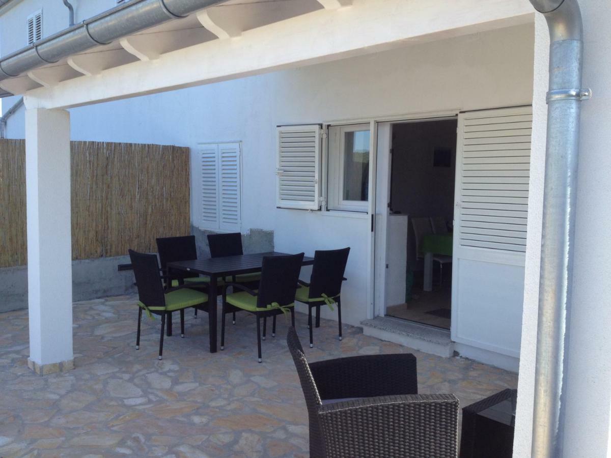 הוילה ולי ראט House Sakarun With Swimming Pool מראה חיצוני תמונה